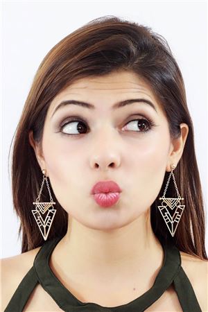 The Esther Triangular Minimalistic Gold Earrings