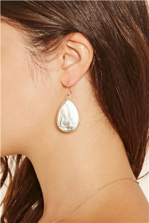 Pearl Shell Drops