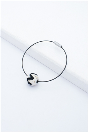 Black White Thread Ball Wire Bracelet