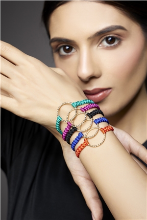 Set Of 5 Gold Ring Thread Bracelets