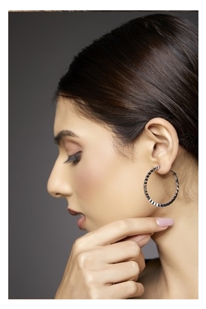 Harriet Silver Hoop Earrings