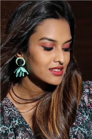 Menthé Poppy Drop Earrings