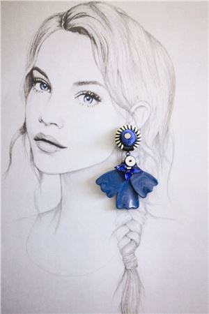 Petunia Petale Resortwear Drop Earrings
