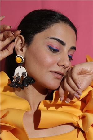 Monochrome Fushia Drop Earrings