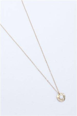 Dainty White Round Necklace