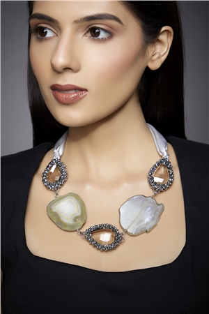 Party On The Coast Agate Crystal Tie Up Bib Necklace