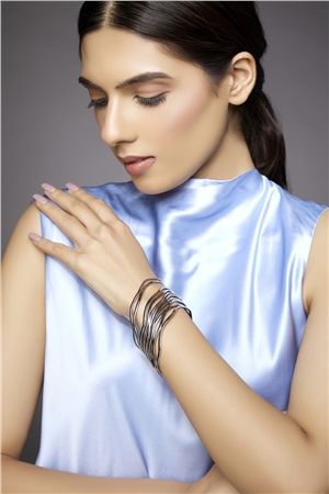 Set Of 9 Wavey Silver Bangles