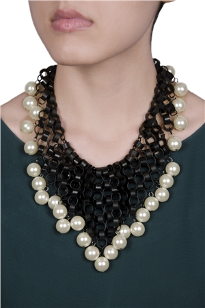 Drop White Gorgeous Necklace