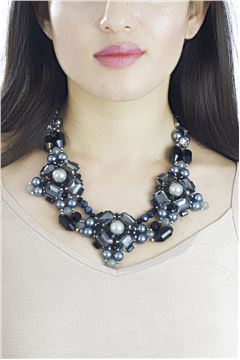 The Opera In Vienna Crystal Pearl Necklace