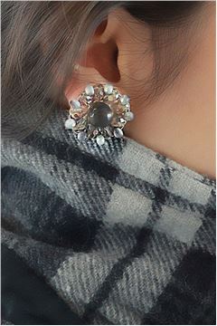 White Swan Stud Crystal Earrings