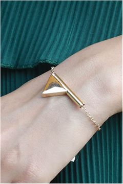 The Calypso Gold Triangle Bracelet