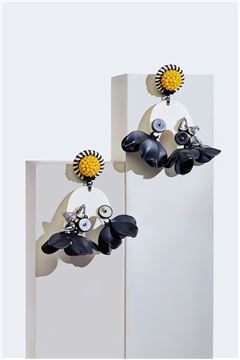 Monochrome Fushia Drop Earrings