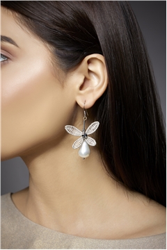 Gleaming My Way Floral Pearl Drop Earrings