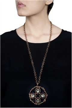 Rose Gold Wreath Oversized Metal Pendant Necklace
